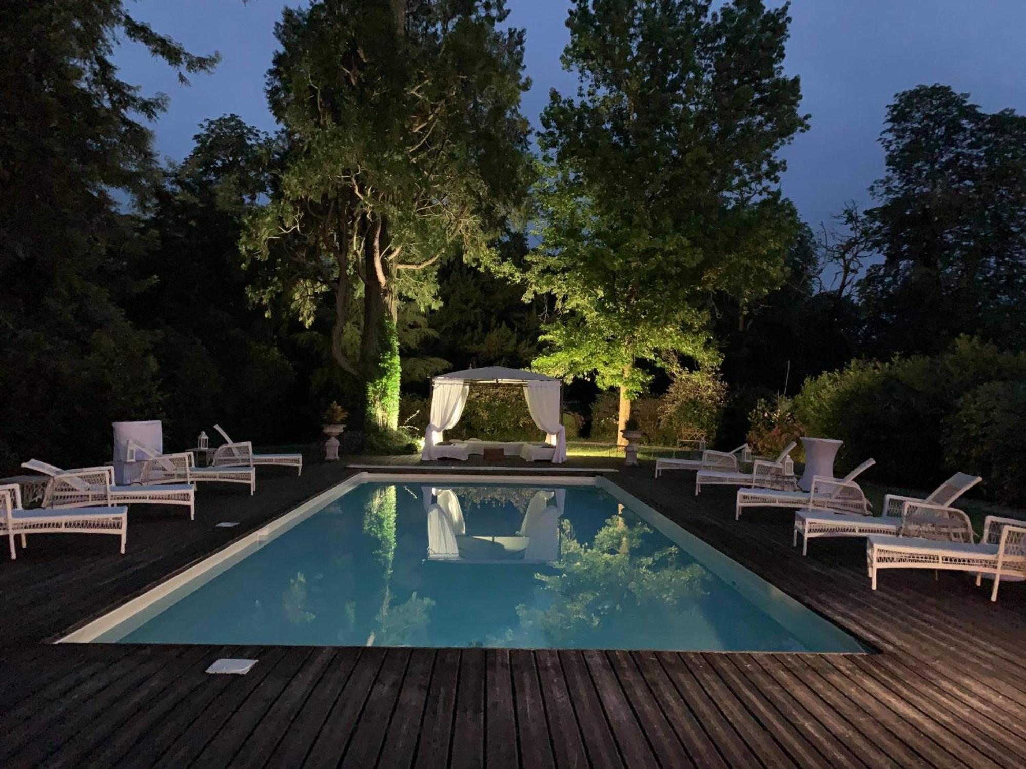 French Correze Moulin Bleu Hotel Saint-Pantaleon-de-Larche Luaran gambar