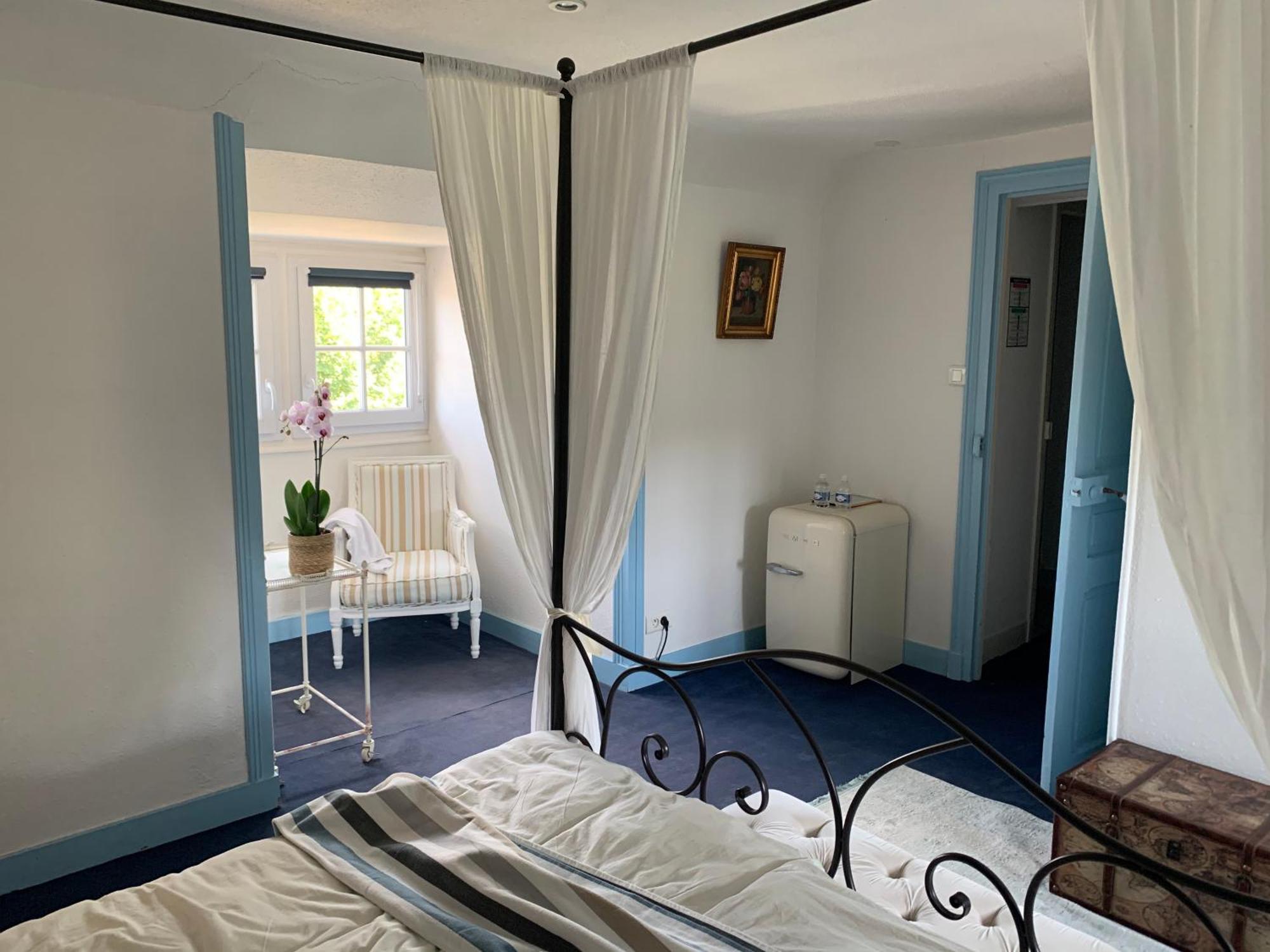 French Correze Moulin Bleu Hotel Saint-Pantaleon-de-Larche Luaran gambar