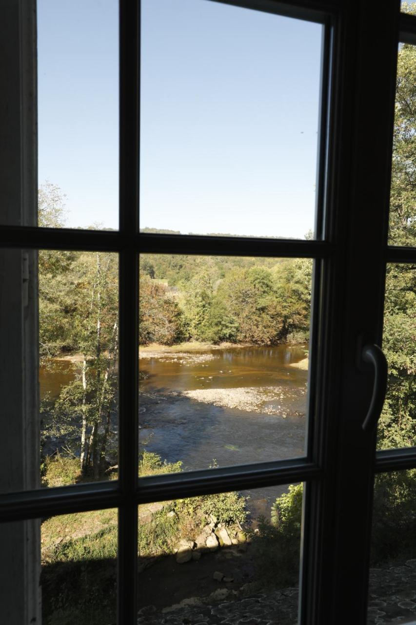French Correze Moulin Bleu Hotel Saint-Pantaleon-de-Larche Luaran gambar